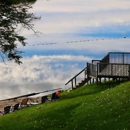 Sunny Point Resort Otter Lake Exterior foto