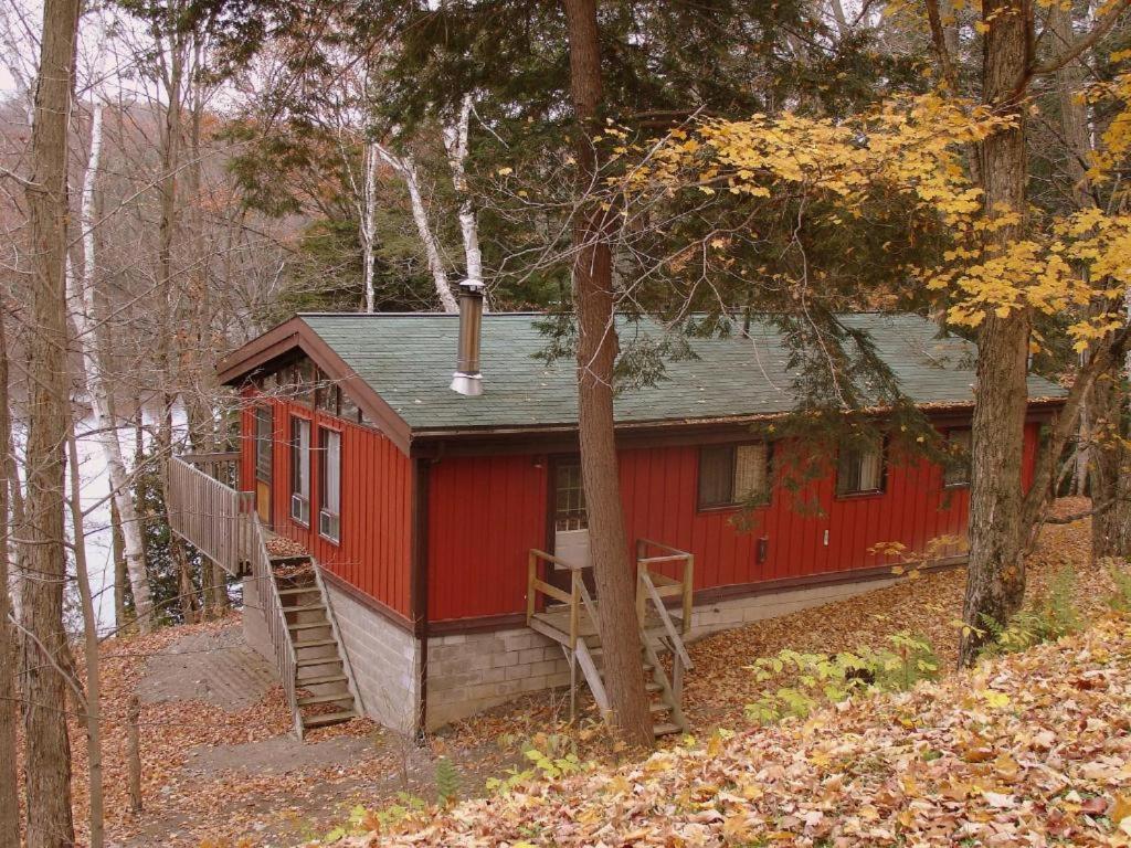 Sunny Point Resort Otter Lake Exterior foto