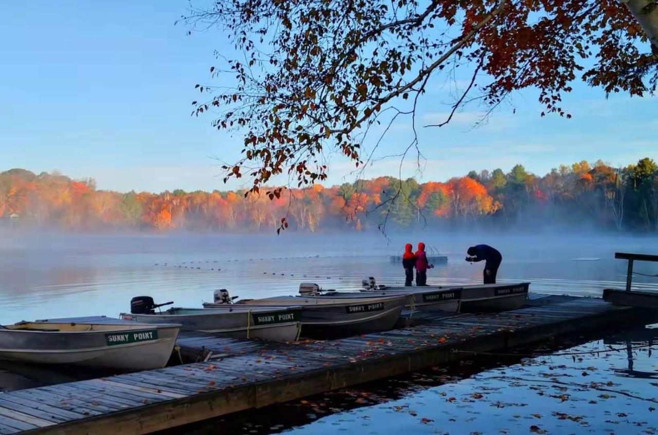 Sunny Point Resort Otter Lake Exterior foto